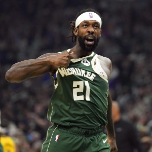 乐鱼体育登录-巴爷：贝弗利想通过诋毁韦德来重建自己的平台 这招简直弱爆了