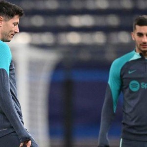 每体：莱万能保持每118分钟一球的效率，但防守参与不如费兰